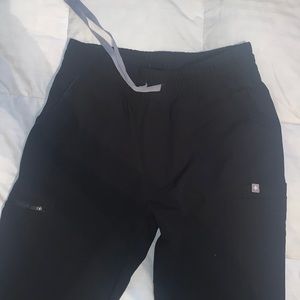 Figs high waisted scrub pants